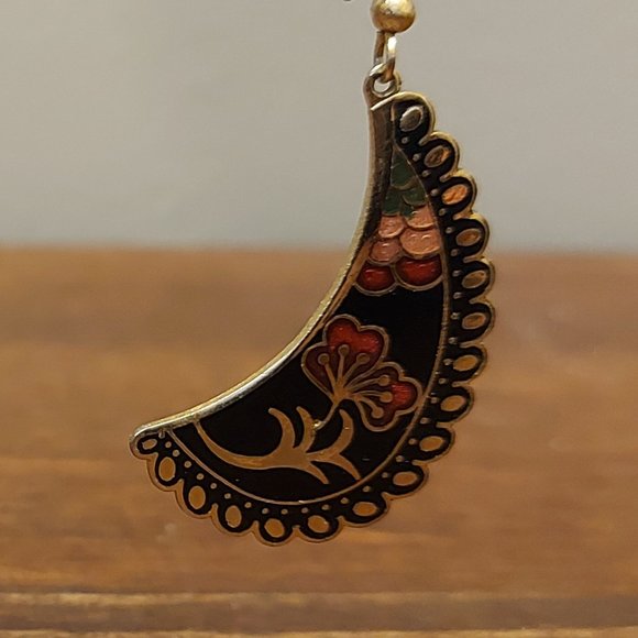 Sakura Flower Bangle & Earrings Set - Picture 9 of 16